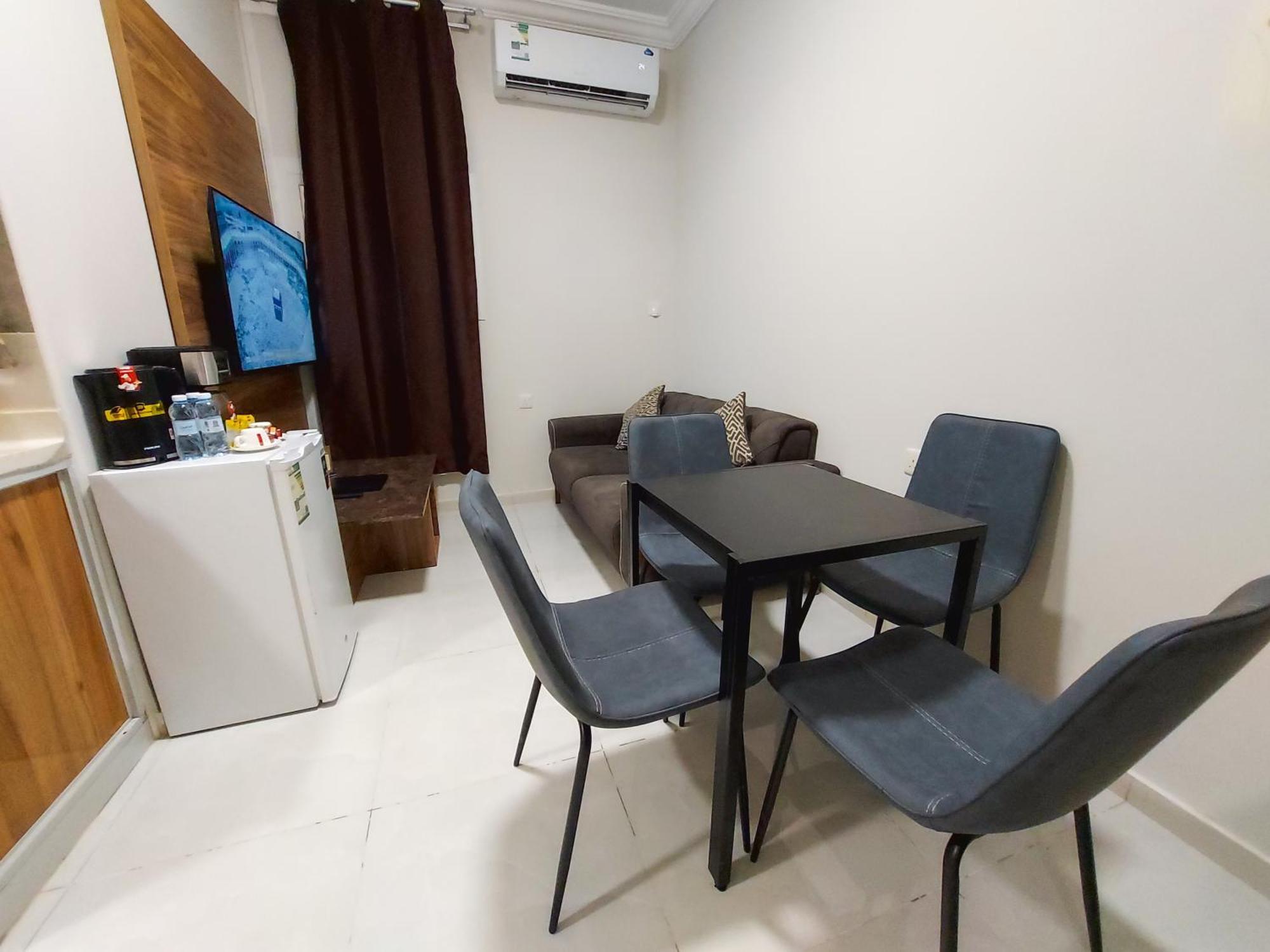 Iwan Alandalusia Alrehab Lejlighedshotel Jeddah Eksteriør billede