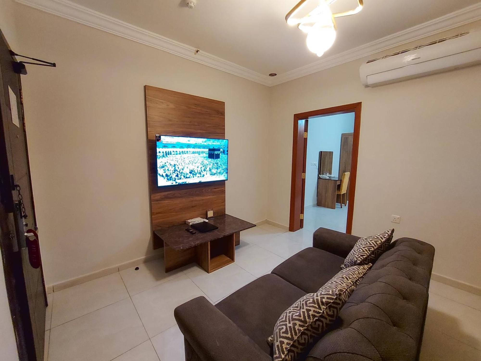 Iwan Alandalusia Alrehab Lejlighedshotel Jeddah Eksteriør billede