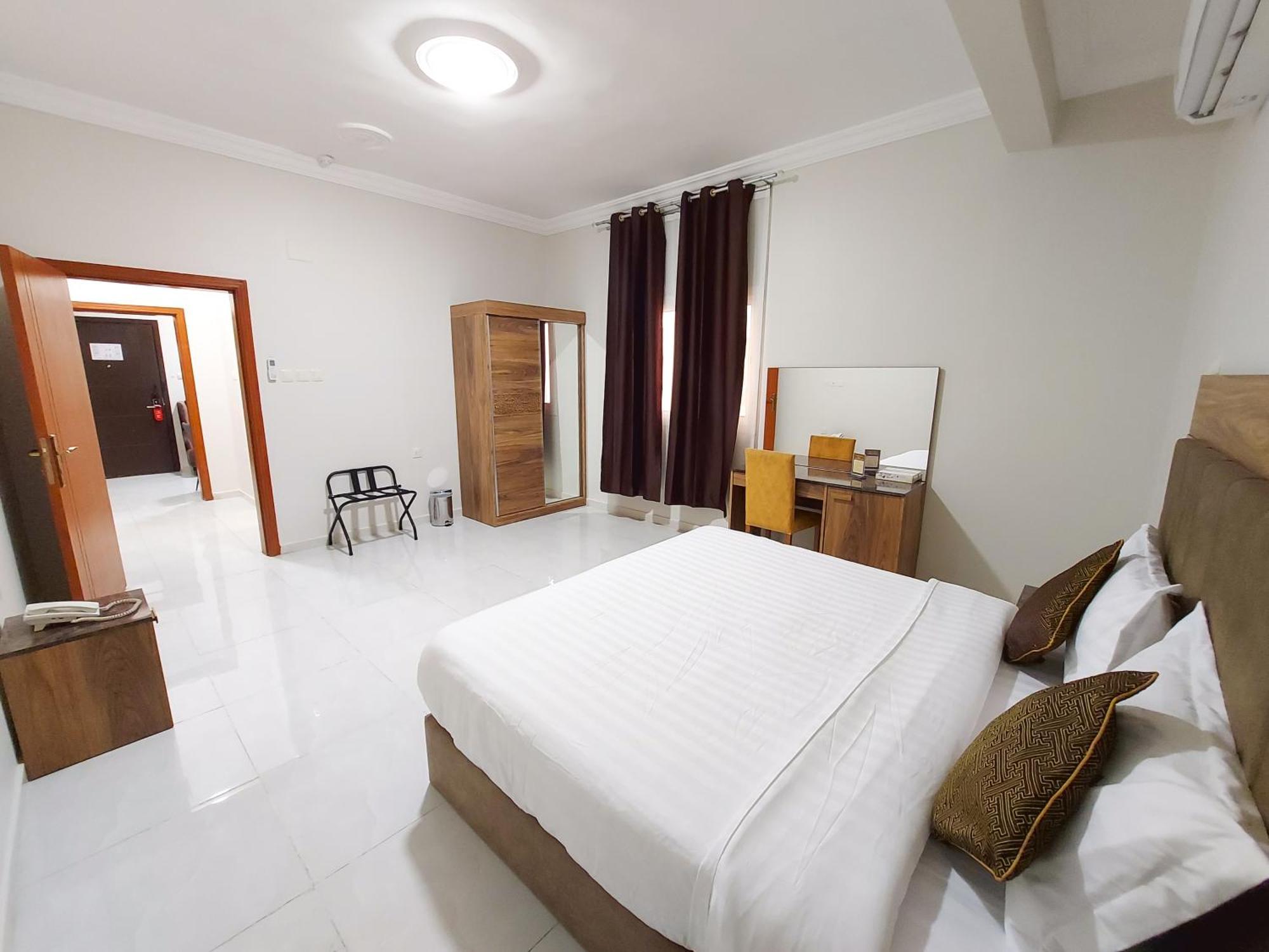 Iwan Alandalusia Alrehab Lejlighedshotel Jeddah Eksteriør billede